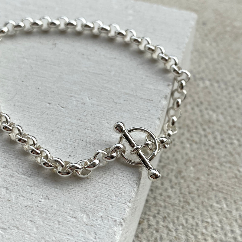 Mini T-Bar Bracelet On 7.5” Loop Chain