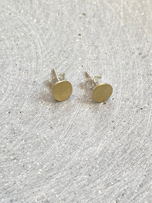 Gold Pebble Studs Medium