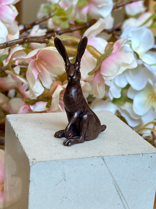 Bronze Sitting Hare