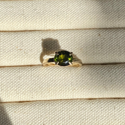 Green Tourmaline Gold Ring